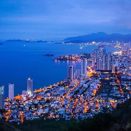 Khach San Flower Sky Nha Trang Eksteriør billede